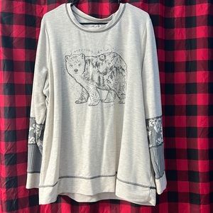 Maurice’s Long Sleeve Bear Graphic Pullover, Size 2